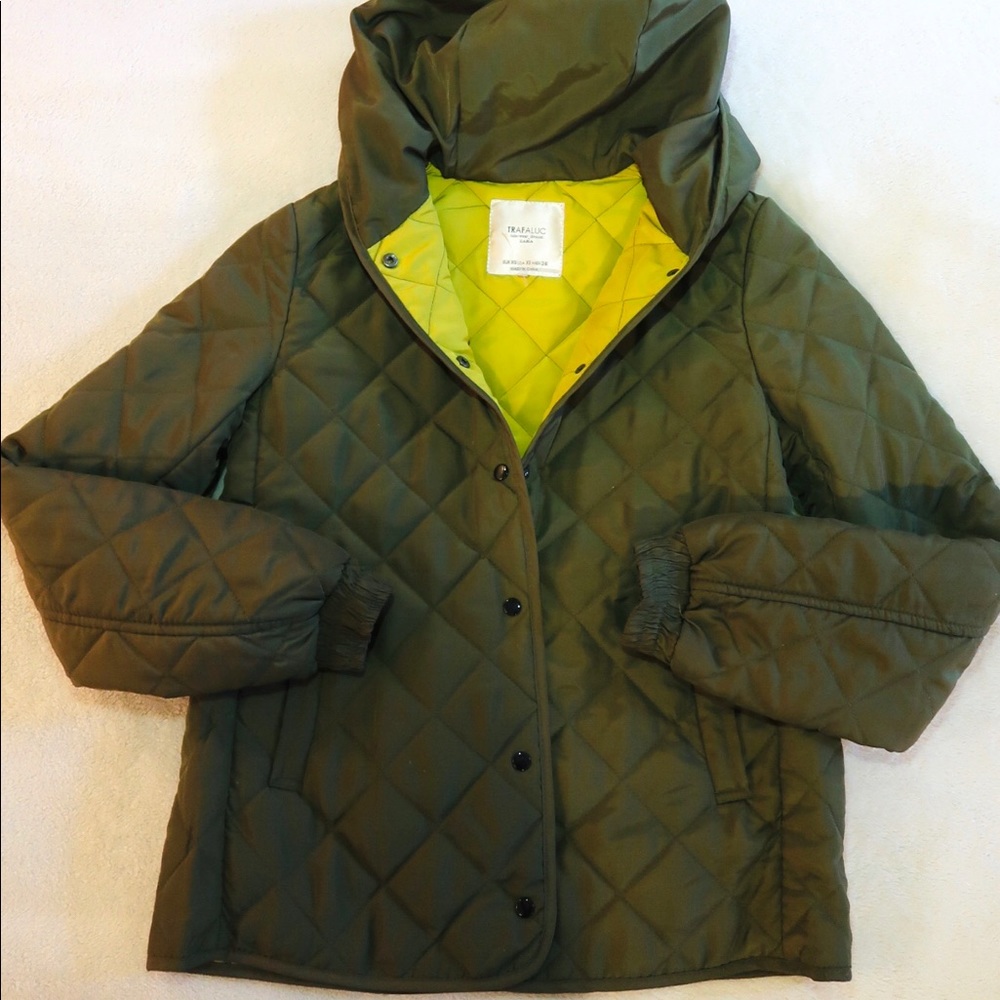 Zara Trafaluc Olive Green Quilted Puffer